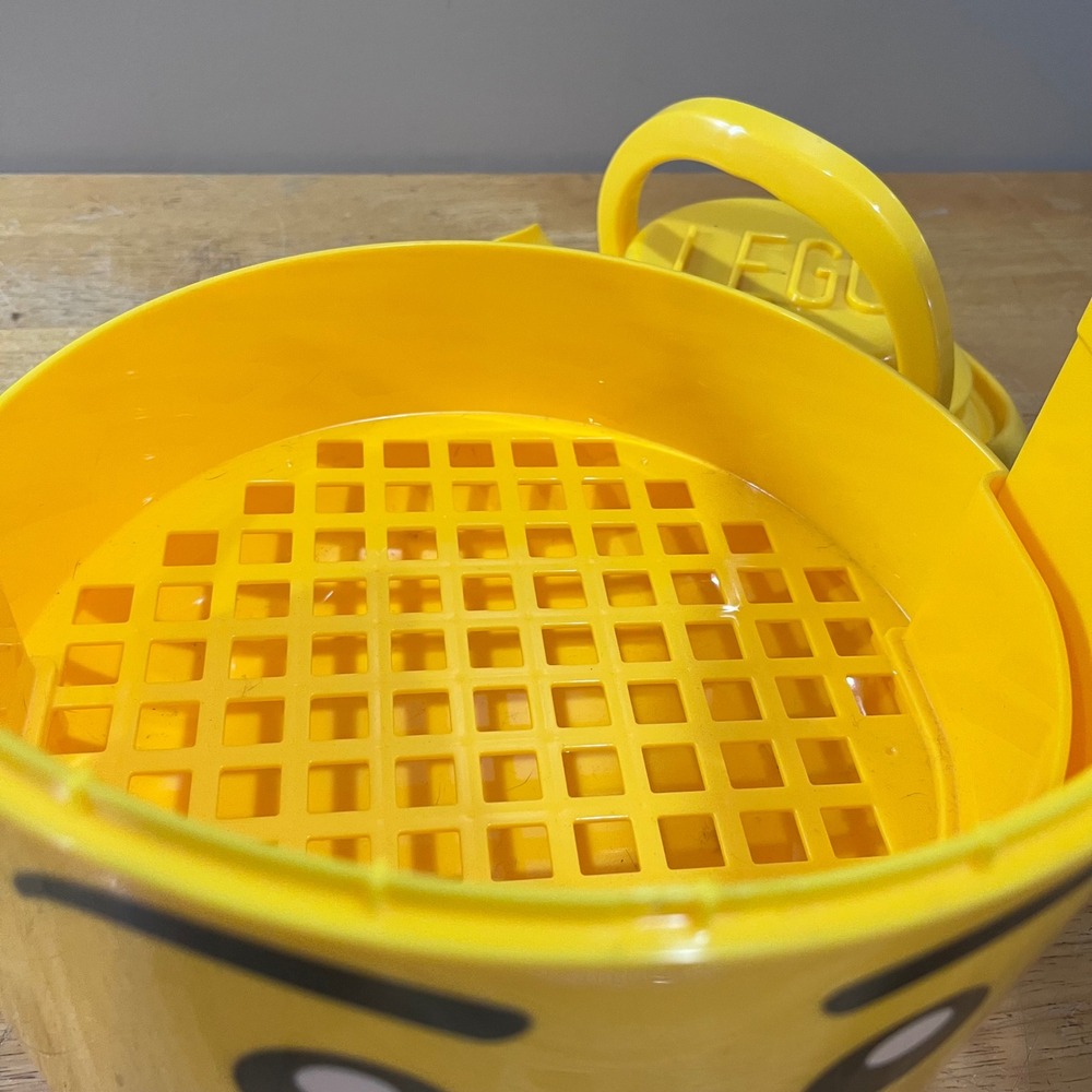 LEGO Minifigure Head Sort and Store Yellow Storage Bucket Sorter Case Vtg Style - Picture 6 of 7